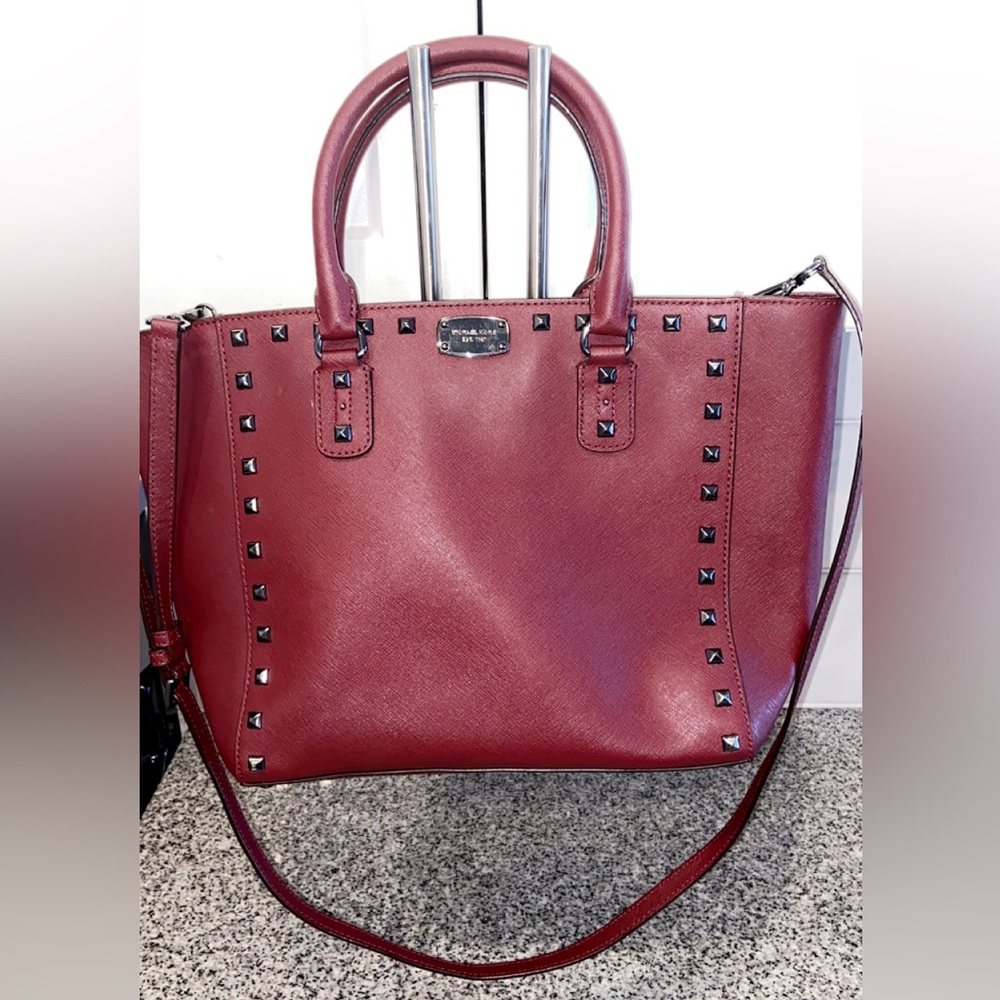 Micheal Kors shoulder bag/ cross body
